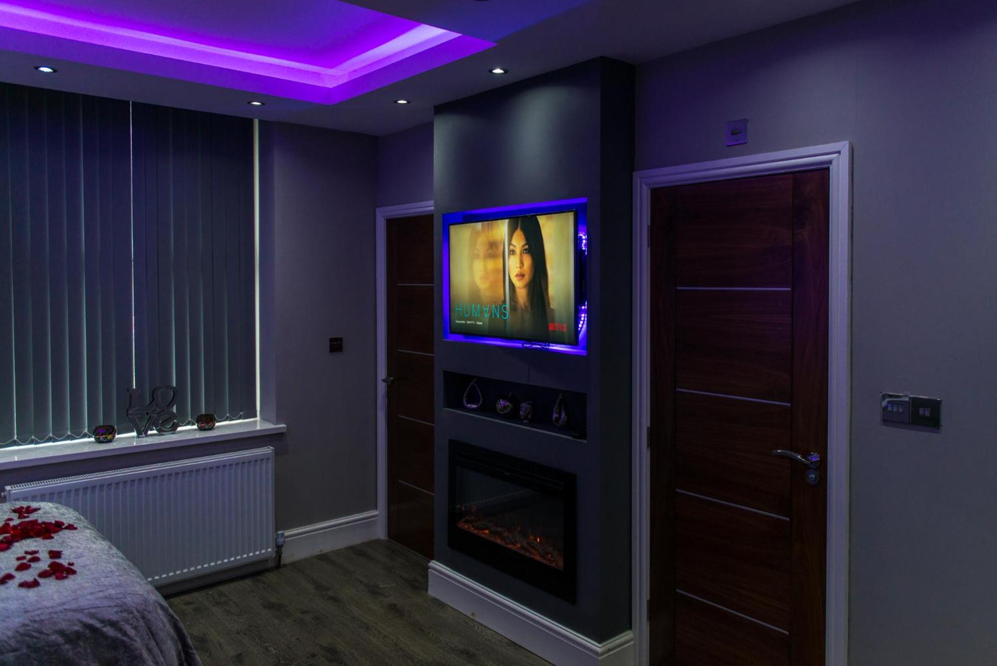 Aphrodite Suites Huddersfield Quarto foto