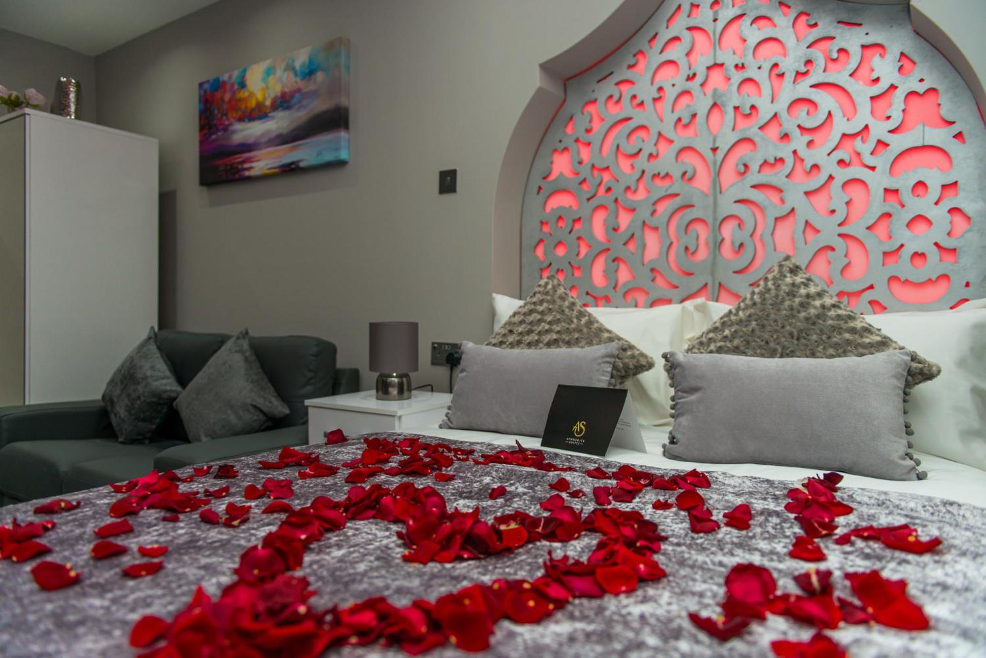 Aphrodite Suites Huddersfield Quarto foto